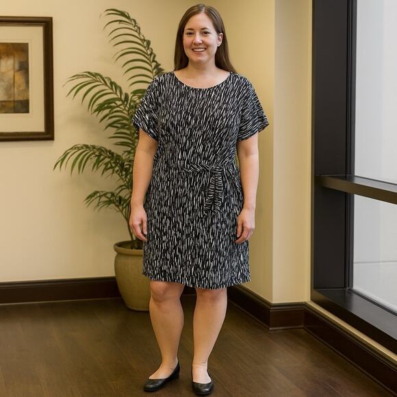 Chico's Dress Womens Size 3 (XL) Midi Monochrome Stretch Dolman Sleeve Side Tie - Picture 1 of 8